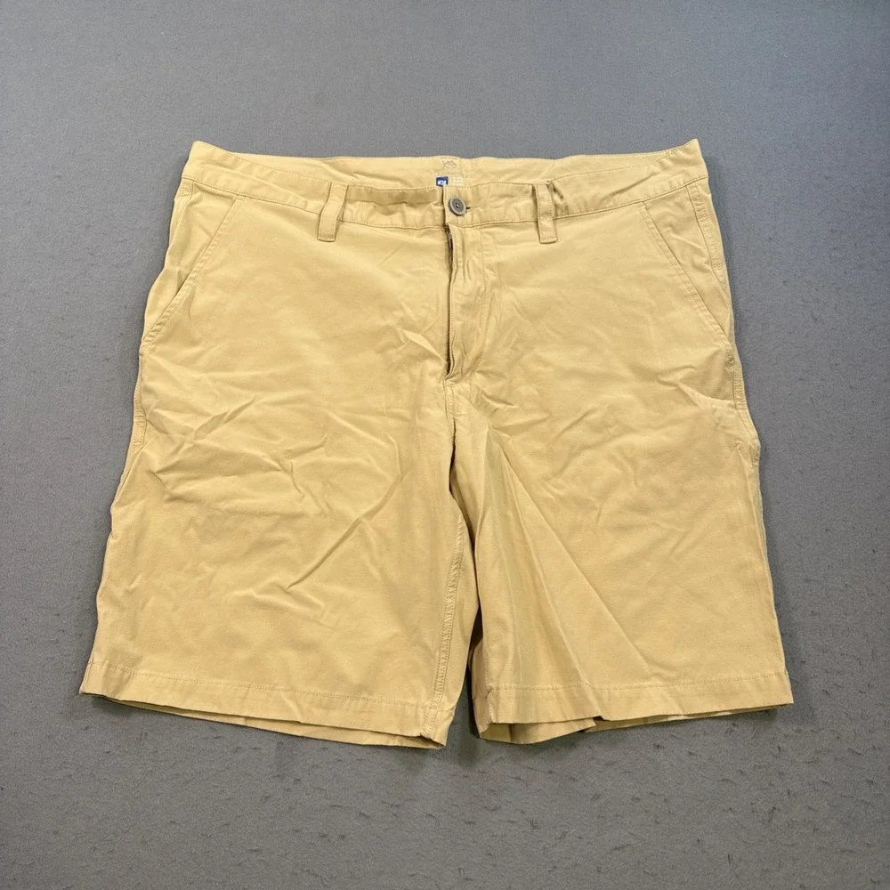 Southern Tide T3 Gulf Performance Shorts Mens 38 TAN   Golf Casual
